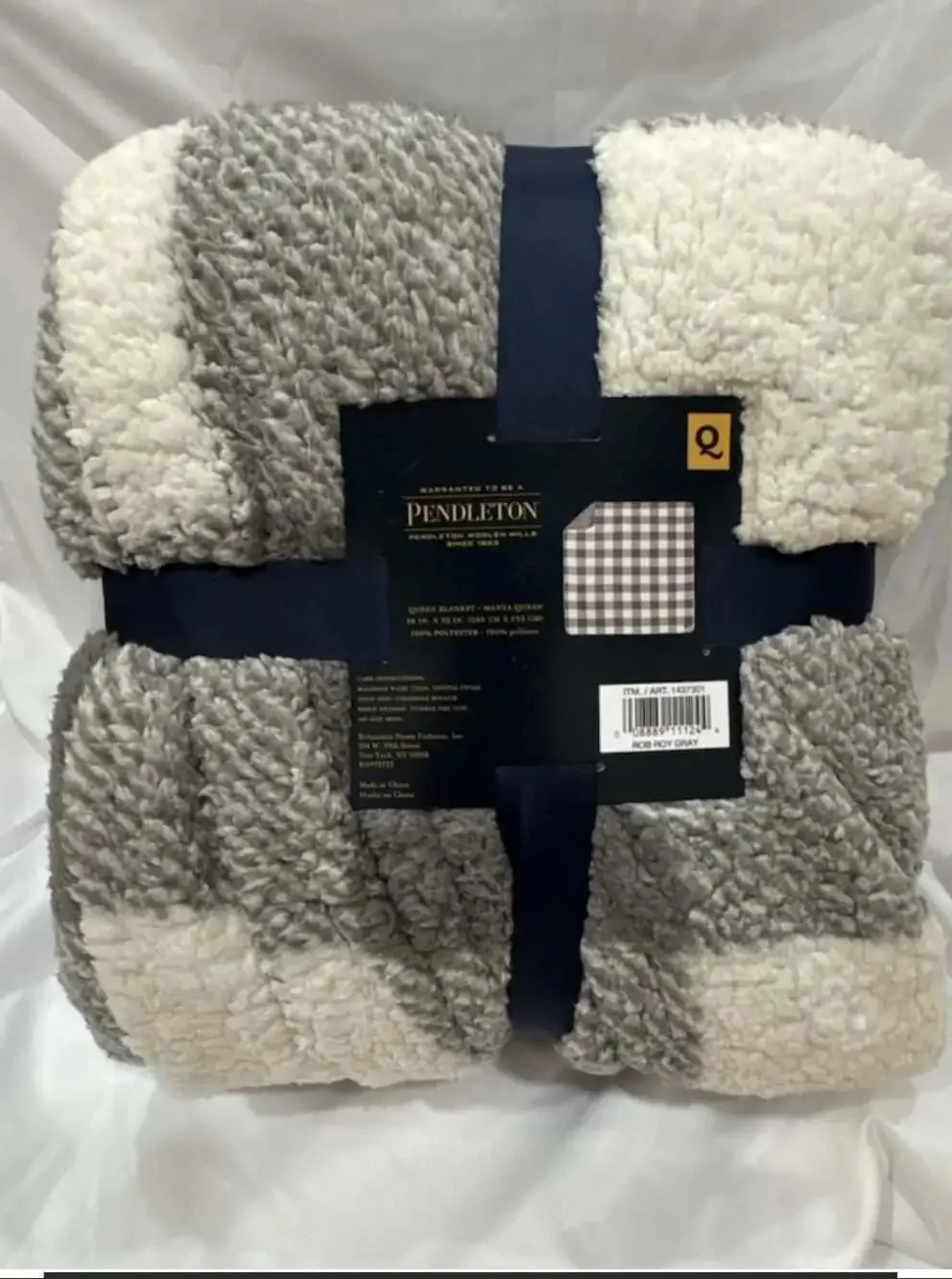 Pendleton Sherpa Fleece Queen Blanket Rob Roy Gray Plaid